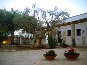 Exterior - Le Corti del Casale - Bed & Breakfast (Alberobello)