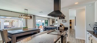 4 Bedroom 3 Bath w/Sports Bar Game Room! Located Minutes to Old Town!