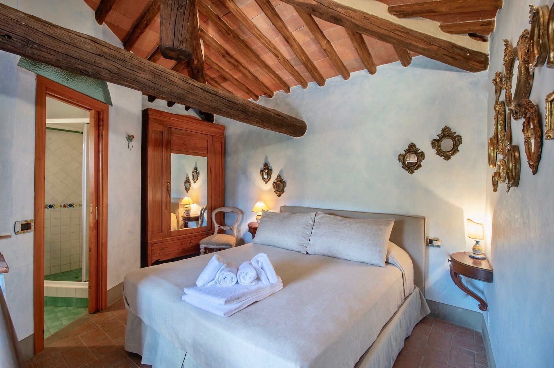 15 chambres, Wi-Fi gratuit, draps fournis