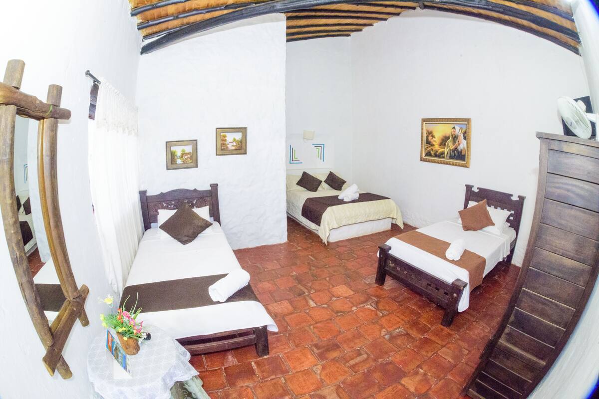 Superior Quadruple Room | Desk, free WiFi