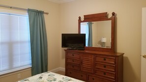 3 chambres, fer et planche à repasser, Wi-Fi gratuit, draps fournis