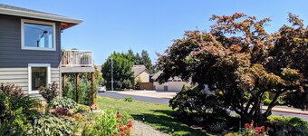 Seventh Haven - Modern, Pet-Friendly, Retreat in the Heart of Dundee