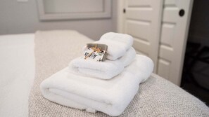Spa treatment - Seventh Haven: A king suite in the heart of Dundee (Dundee)