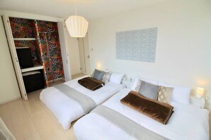 2 chambres, fer et planche à repasser, accès Internet, draps fournis