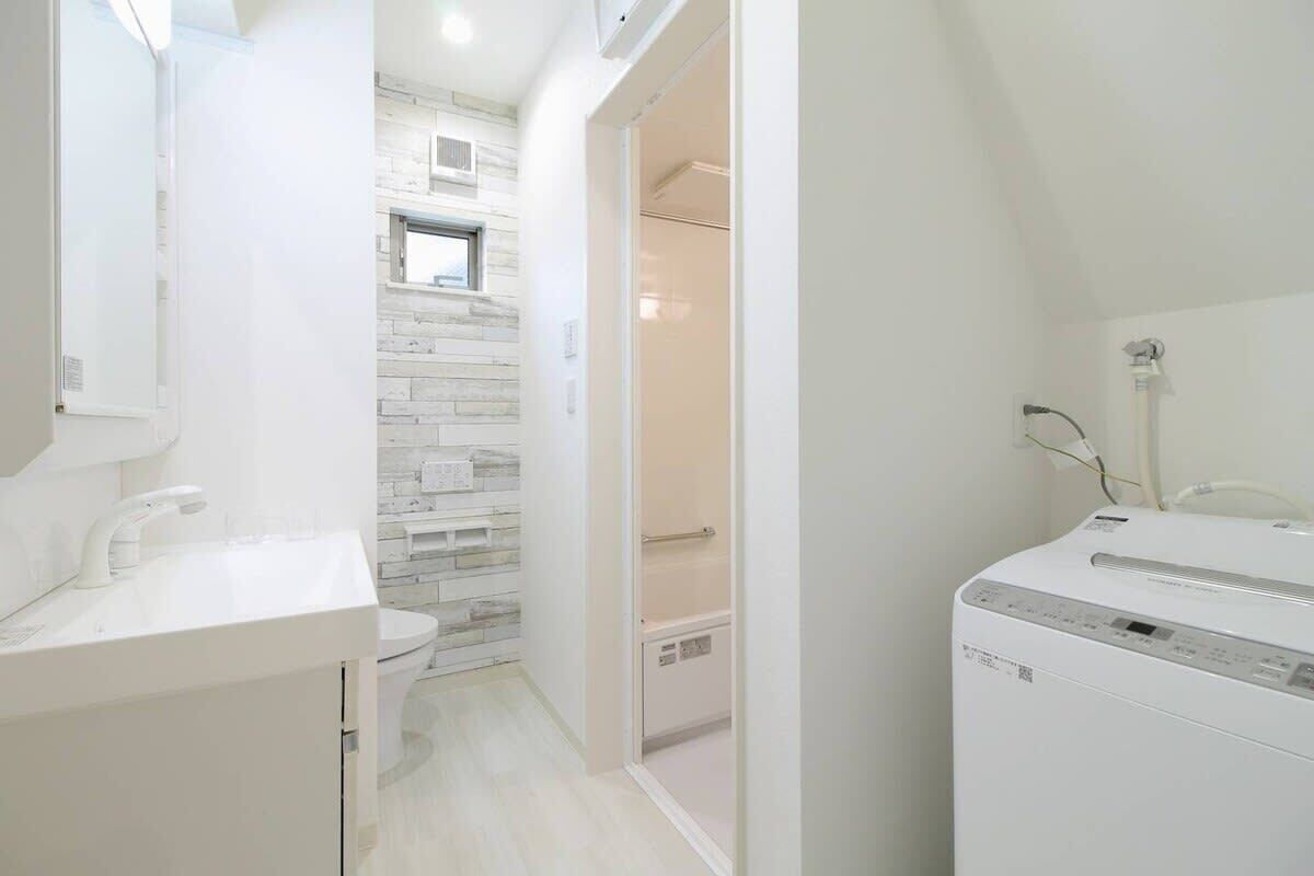 浴缸、風筒、提供毛巾