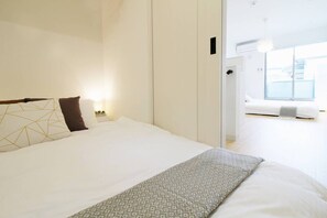 2 sovrum, strykjärn/strykbräda, wi-fi och sängkläder