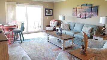 Condo, Multiple Beds, Balcony, Ocean View | Living area | 40-inch TV with cable channels