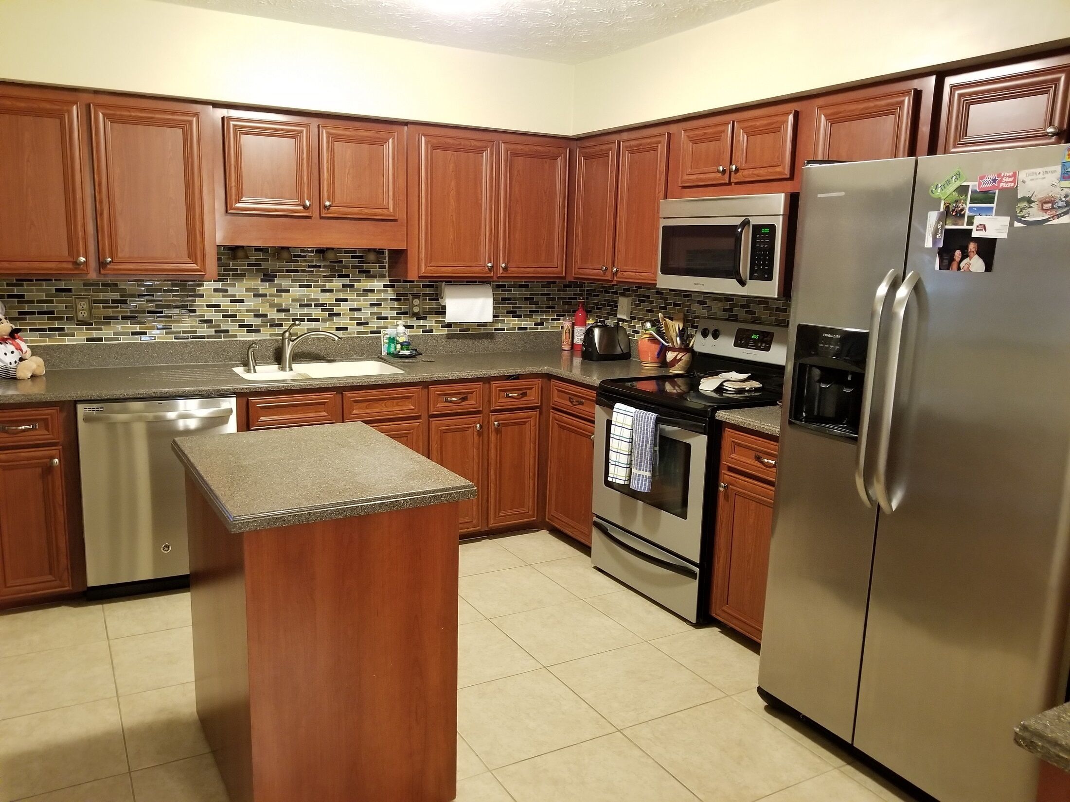 Casa, letti multipli, lanai, vista giardino | Cucina privata | Frigorifero, microonde, piano cottura, lavastoviglie