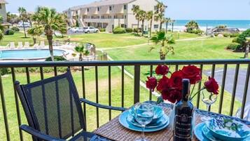 Condo, Multiple Beds, Balcony, Ocean View | Outdoor dining