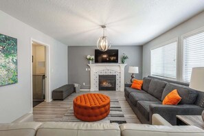 TV, fireplace, offices