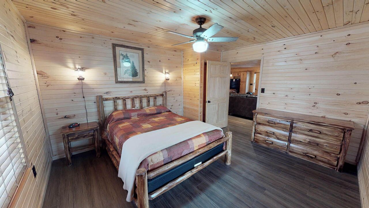 3 bedrooms, WiFi (free), bed sheets