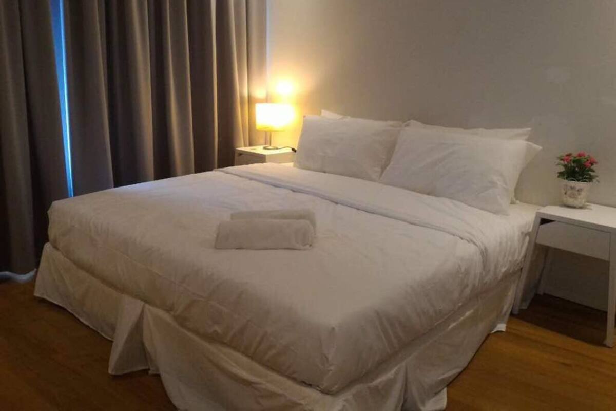 Blackout drapes, iron/ironing board, WiFi (free), bed sheets