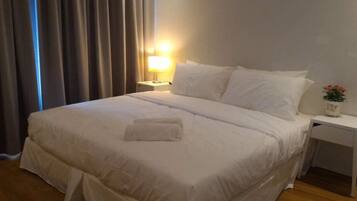 1 bedroom, blackout curtains, iron/ironing board, free WiFi