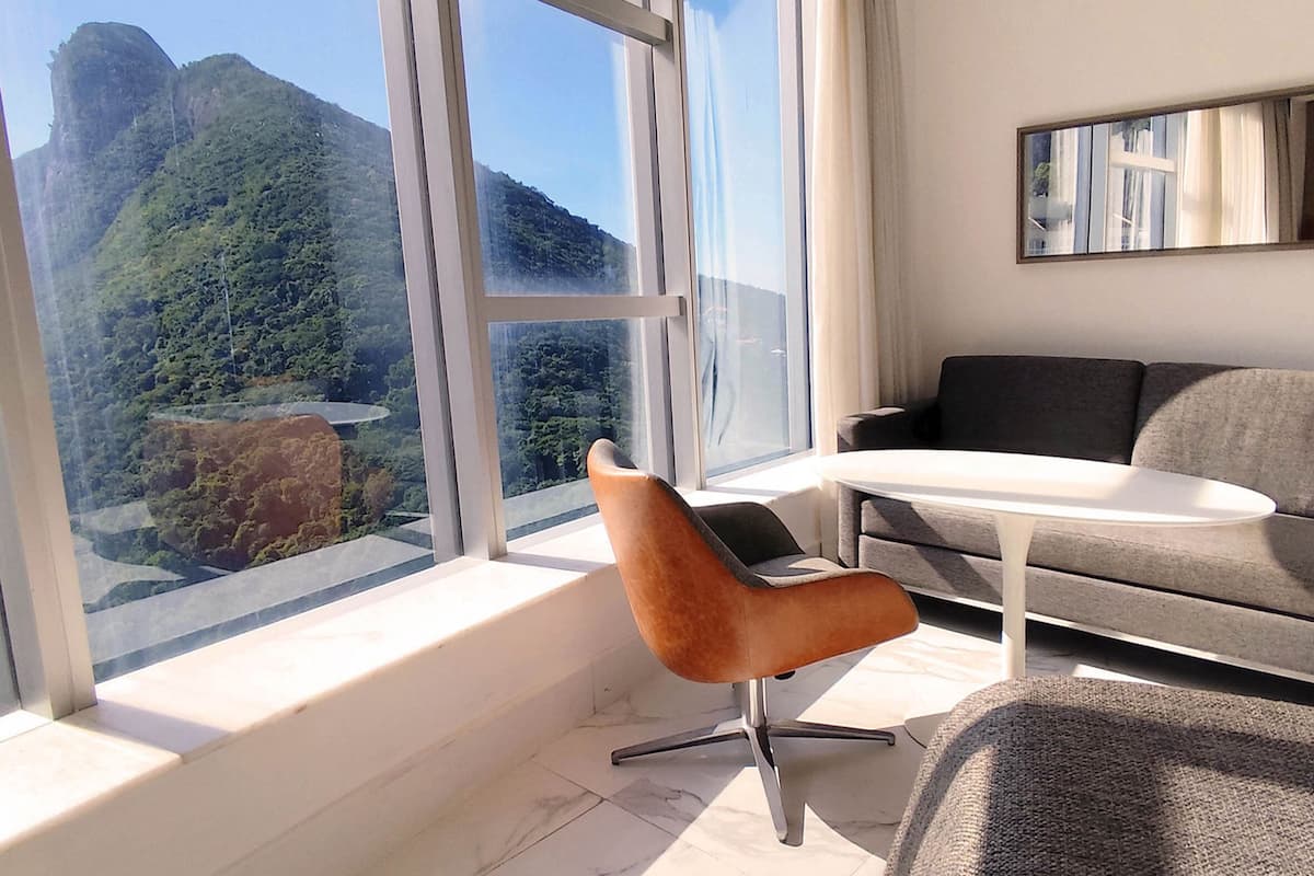Doppia Deluxe | 1 camera, minibar, una cassaforte in camera, con stile personalizzato
