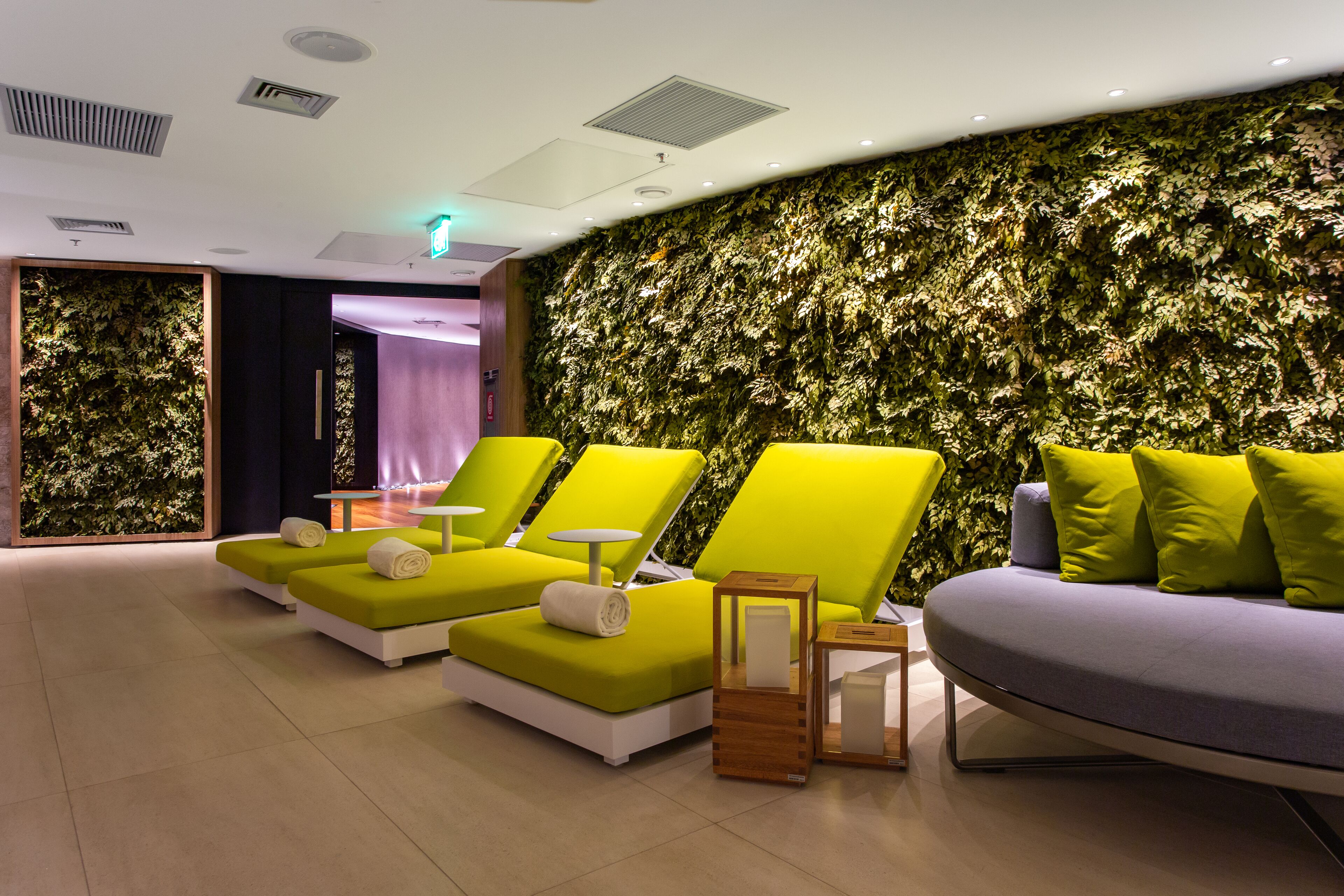 couples treatment room(s)