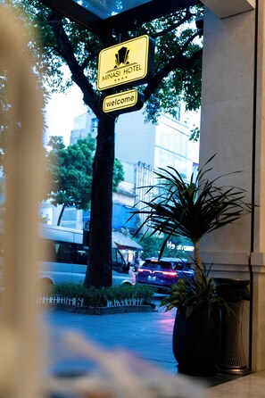 Fachada de la propiedad