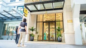 Framhlið gististaðar