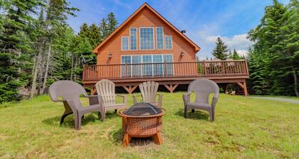 Private neue Hütte mit unglaublichem Blick auf den Rangeley Lake!