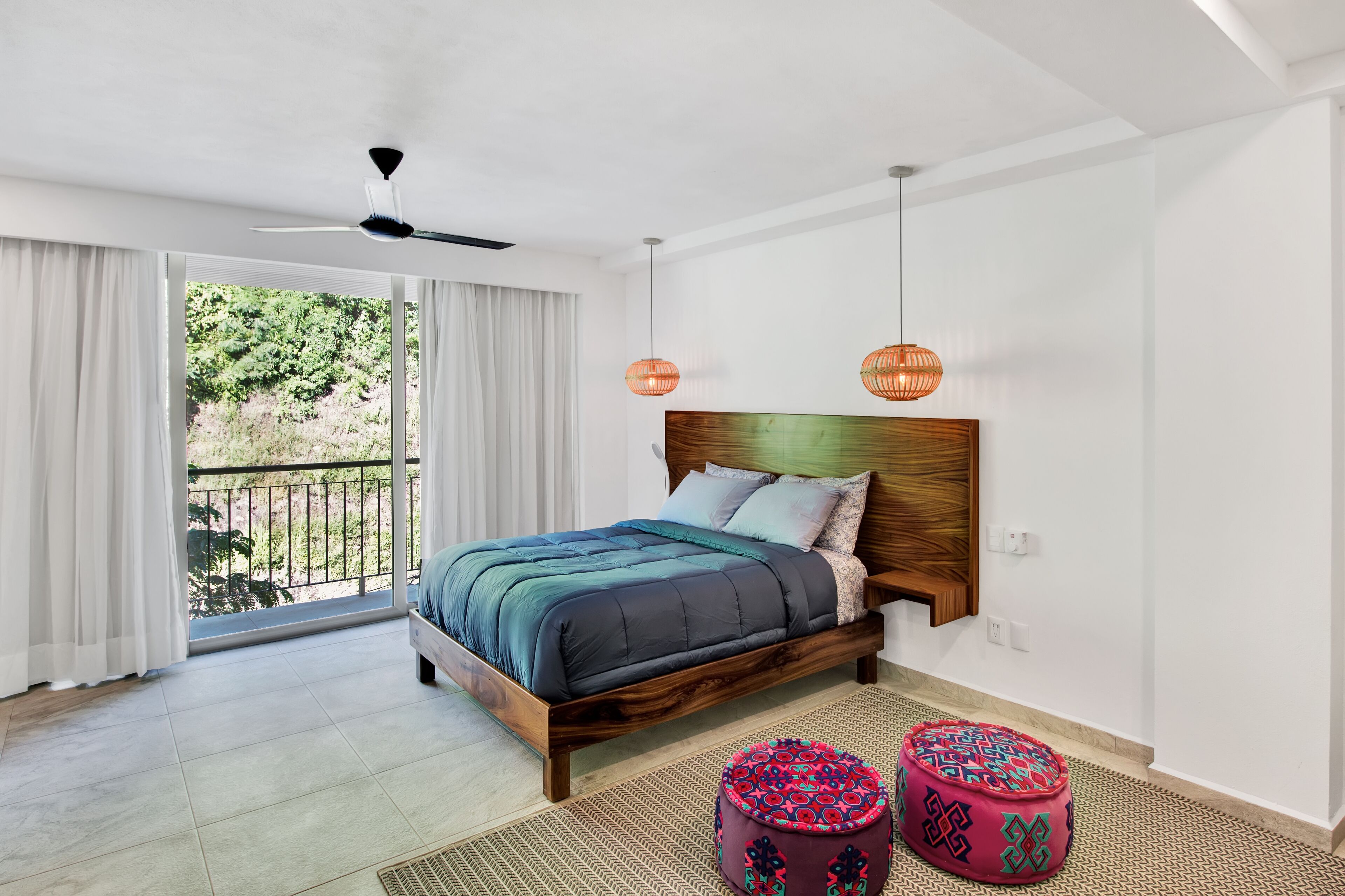 standard room match one | free wifi, bed sheets