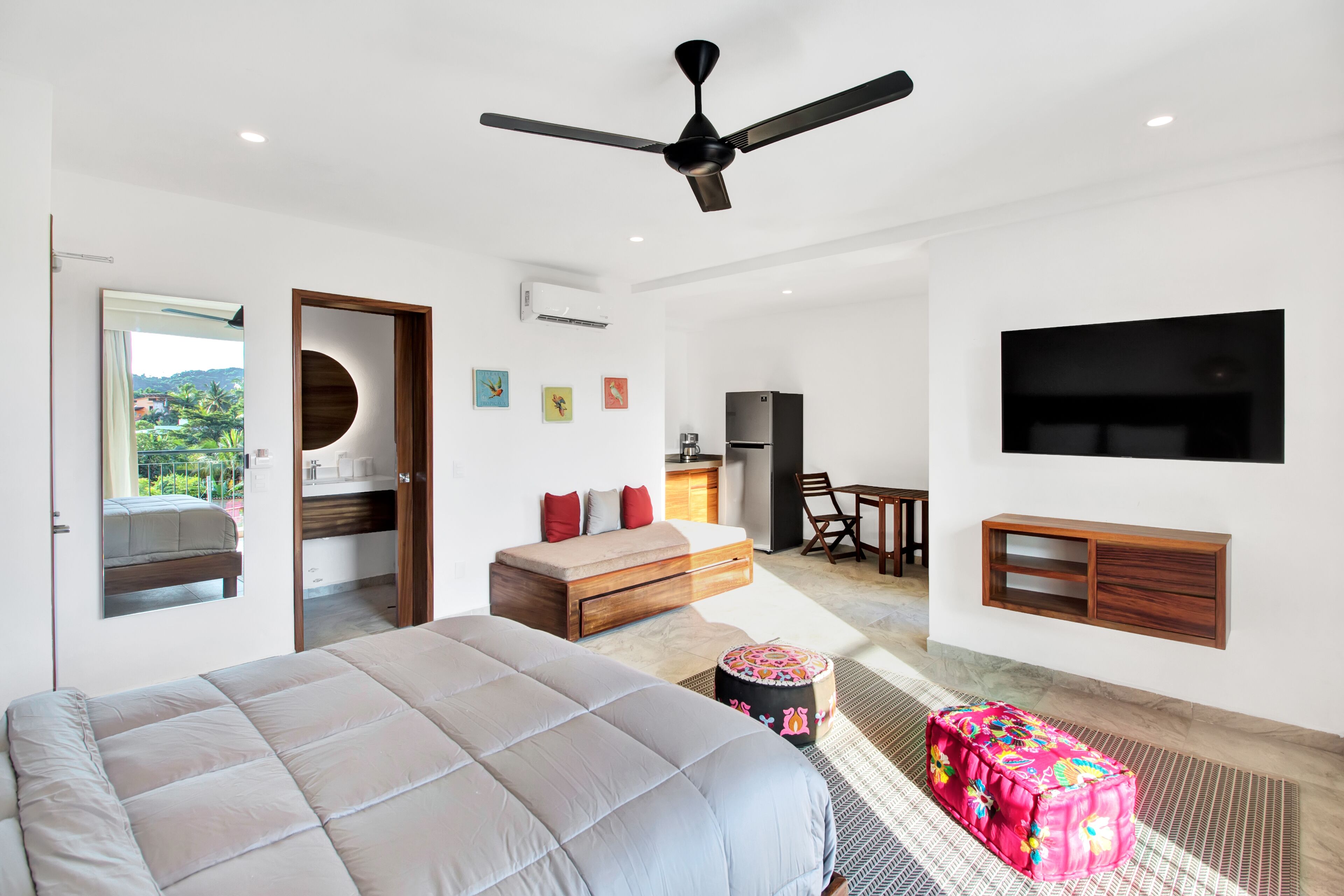 standard room match three | free wifi, bed sheets