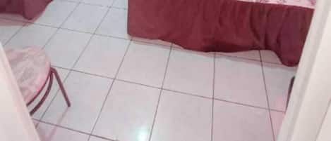 Wi-Fi gratuit, draps fournis