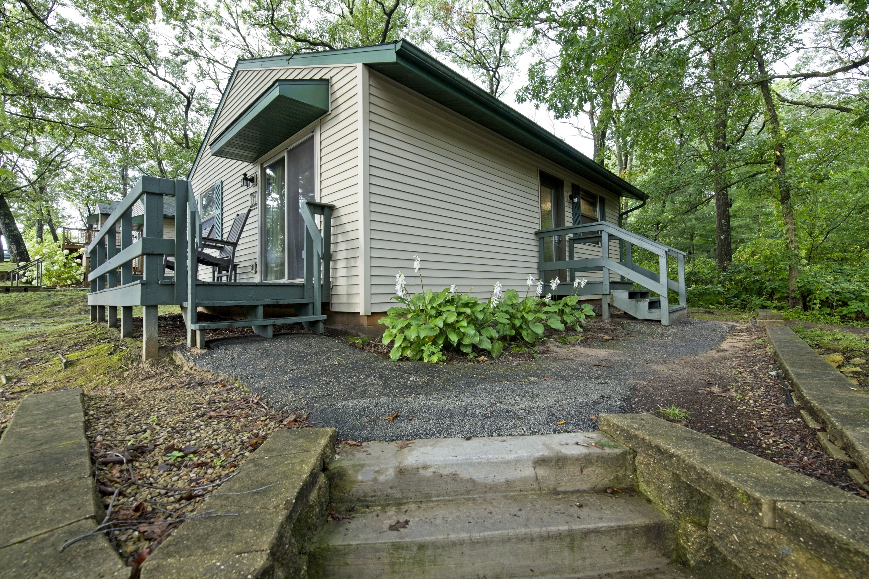 Christmas Mountain Village™ - Wisconsin Dells - 2 Bedroom Cottage