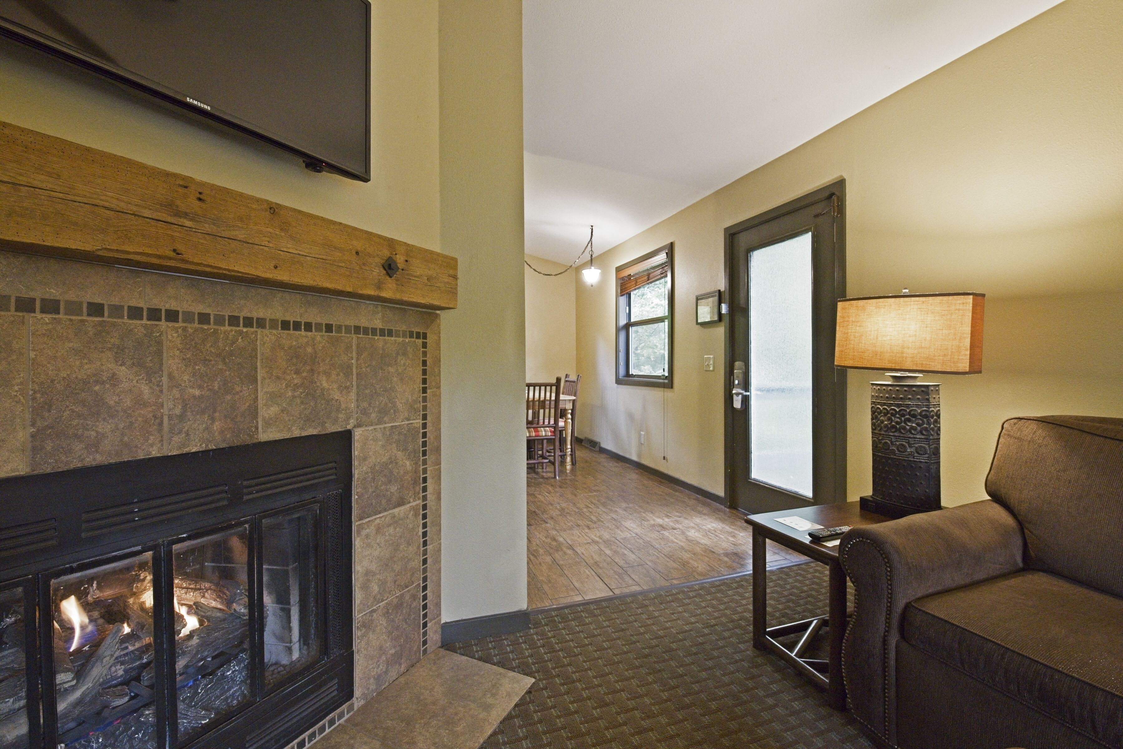 Christmas Mountain Village™ - Wisconsin Dells - 2 Bedroom Cottage