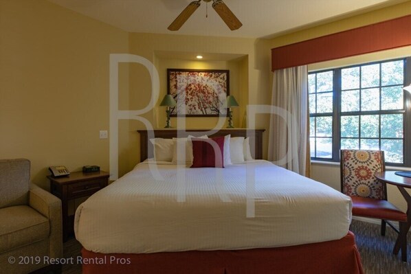 2 makuuhuonetta, silitysrauta/-lauta, Wi-Fi, vuodevaatteet