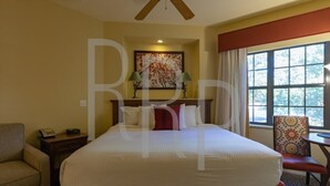 Unclassified image, 2 of 3, button - Branson | Branson Getaway | Pool & Hot Tub | 2BR (Branson)