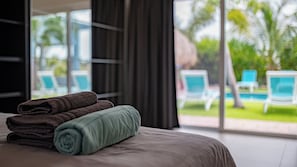 8 habitaciones y caja de seguridad en la habitación