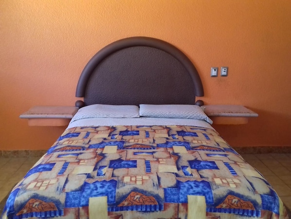 Down duvets, bed sheets
