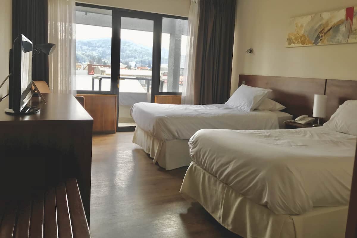 Egyptian cotton sheets, premium bedding, desk, laptop workspace