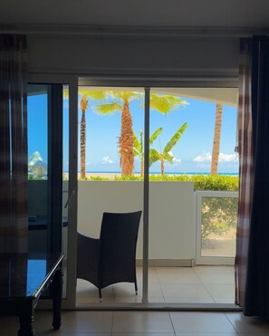 Interior - Maho Beach House Ocean Front Garden Studio (Maho, Sint Maarten)