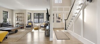 Designer Southampton Home i en avskild plats nÀra golf, stad, strÀnder med privat pool, 14 sovplatser