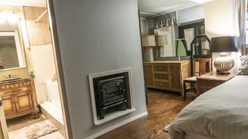 3 chambres, fer et planche à repasser, Wi-Fi, draps fournis
