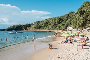 Beach nearby - Hostel Minha Lua (Búzios)
