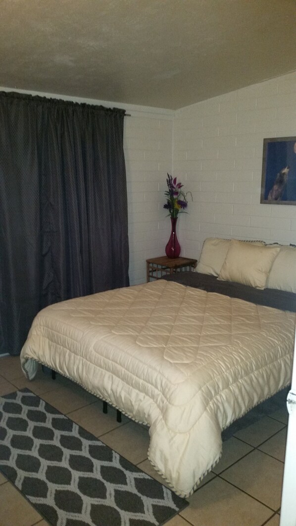 3 عدّة غرف نوم ومكتب ومكواة/لوح كي وواي فاي مجانًا