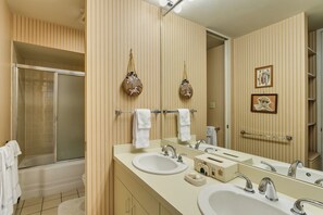 Haartrockner, Handtücher