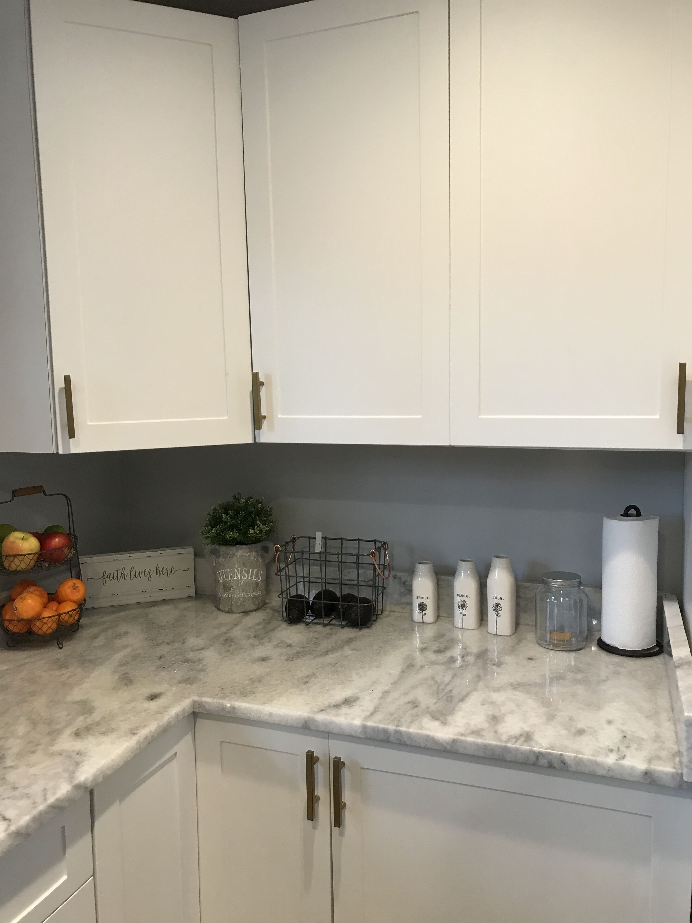 3 bedroom 1 bath vacation home,  sleeps 6 people.