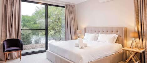 4 Schlafzimmer, Bügeleisen/Bügelbrett, WLAN, Bettwäsche