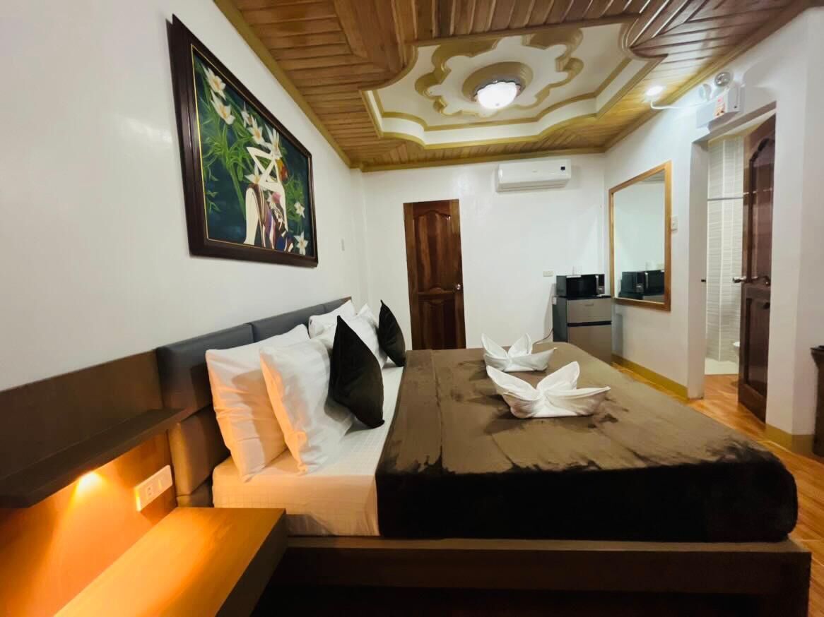 5 habitaciones, caja de seguridad en la habitación, wifi y ropa de cama 