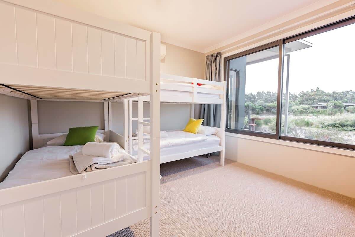 8 Schlafzimmer, Bügeleisen/Bügelbrett, WLAN, Bettwäsche