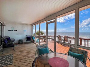 Dining - Gulf front home, spacious screened porch, North Cape!! (Port St Joe)
