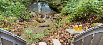 Waterfall House nær Brevard, NC - Fosser og strøm - Nær Asheville
