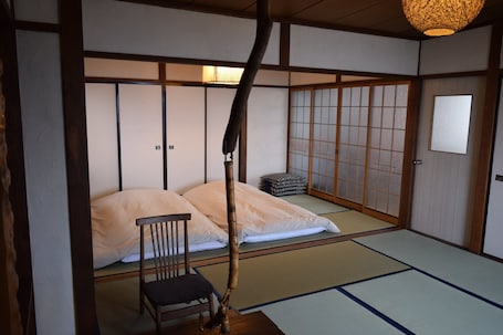 1 bedroom, desk, free WiFi, bed sheets. A house with a panoramic view of the Sea - Blue 2001 / Suttsu-gun Hokkaidō