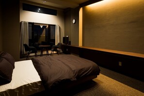 1 bedroom, desk, iron/ironing board, free WiFi