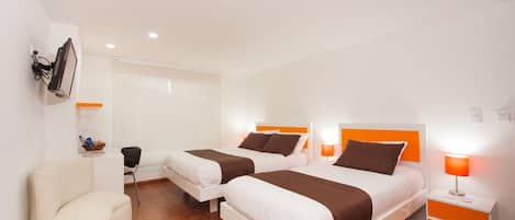 Standard Room, 2 Single Beds | Down duvets, minibar, in-room safe, desk