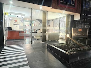 Majoituspaikan sisäänkäynti