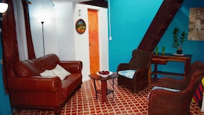 Unclassified image, 2 of 18, button - Villa Pura Vida (Jacó)