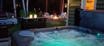 Cozy Cabin/Near Lake/Sugarloaf/Hike/Snowmobile ATV Access/Pets ok